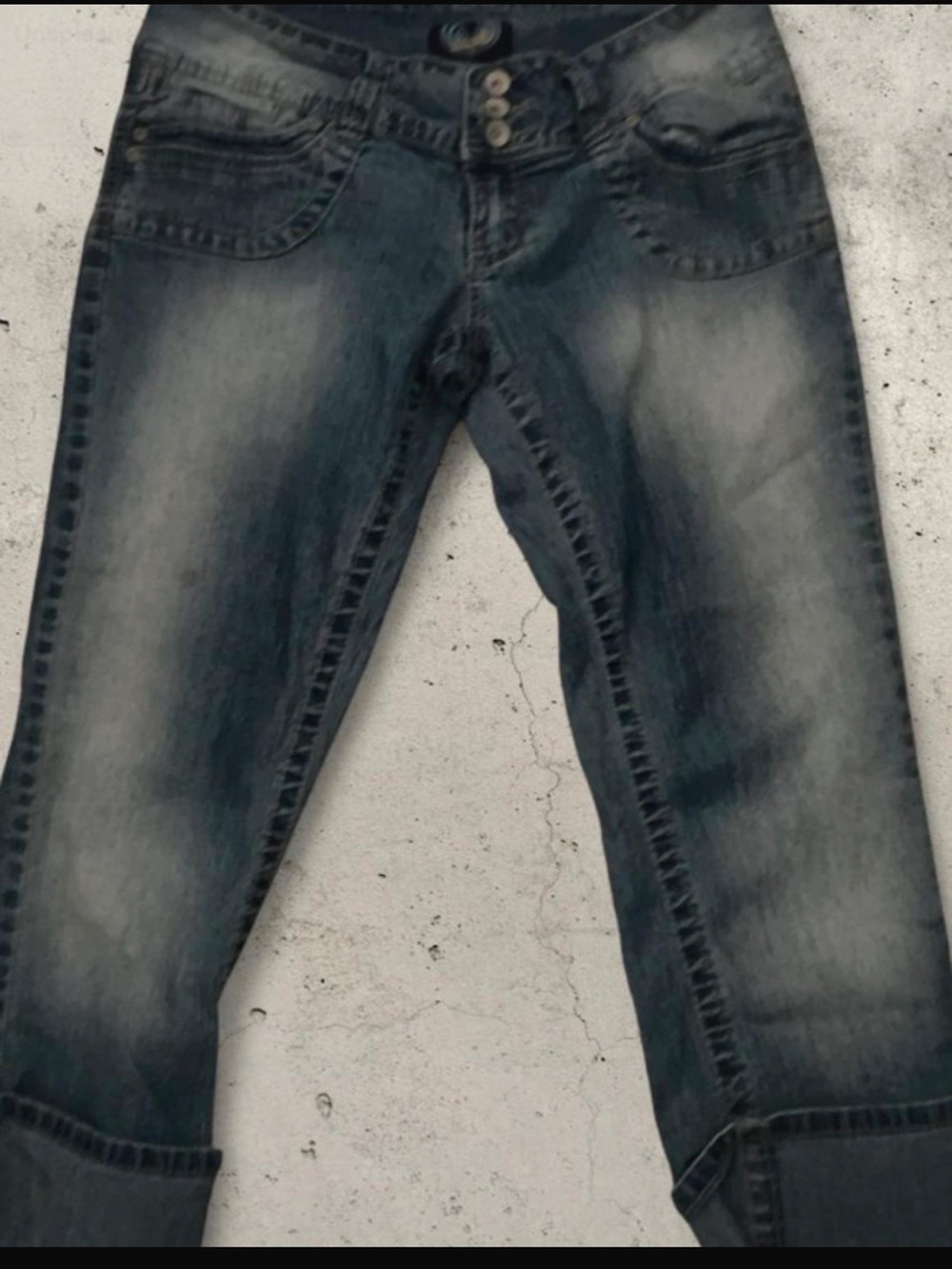 Y2K Angels Low Rise Distressed Cuffed Capri Jeans